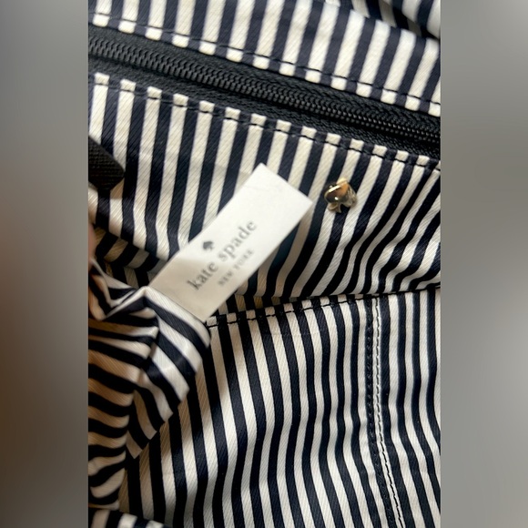 Kate Spade Large Duffle Travel Bag—like new!! - Picture 12 of 15